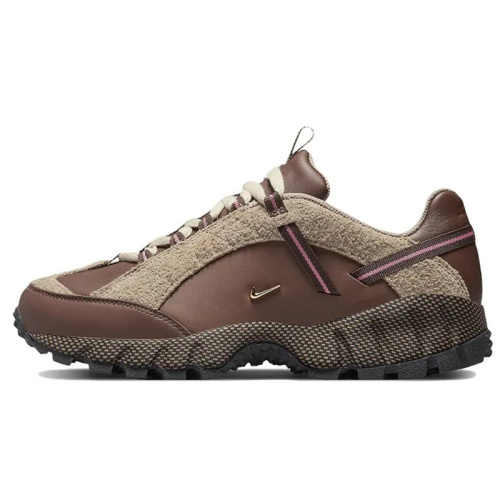 Кроссовки Nike Air Humara LX 'Ale Brown Gold' коричневый из коллаборации с Jacquemus