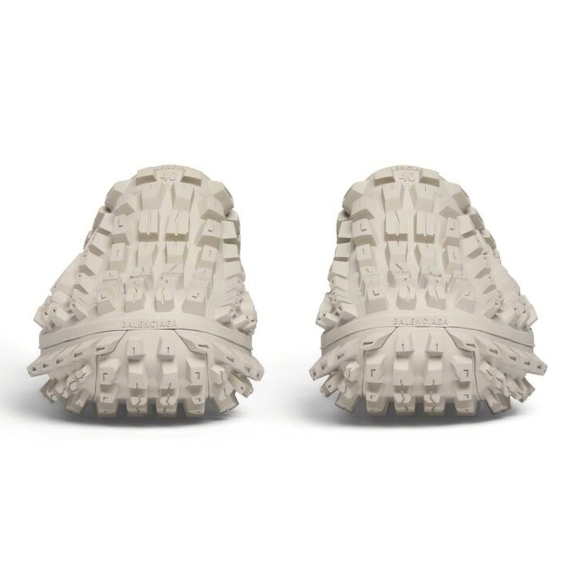 Мужские серые шлепанцы с пупырчатой подошвой defender