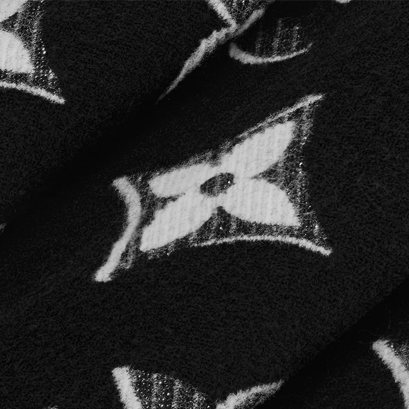 Шерстяной чёрный шарф LV Essential Shine