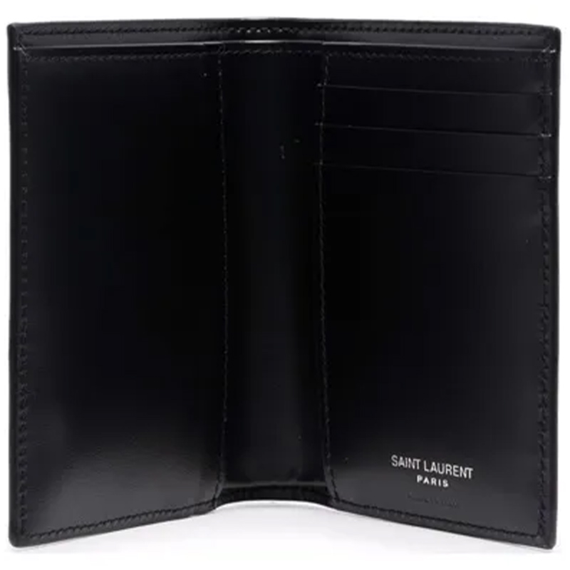 Обложка для паспорта TINY CASSANDRE из блестящей кожи, серебряный логотип