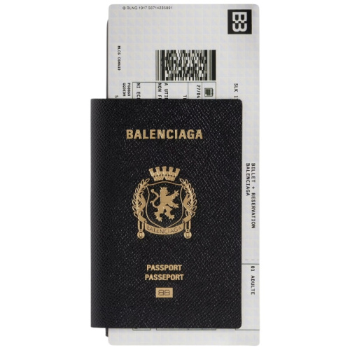 Длинный кошелек Passport Long Wallet 1 Ticket из черной полуматовой мягкой текстурированной телячьей кожи