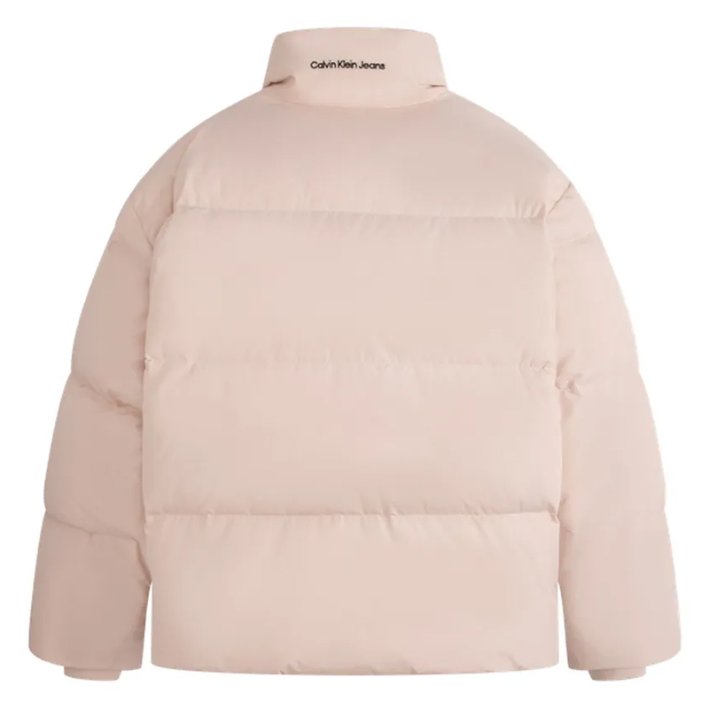 Женский светло-розовый пуховик