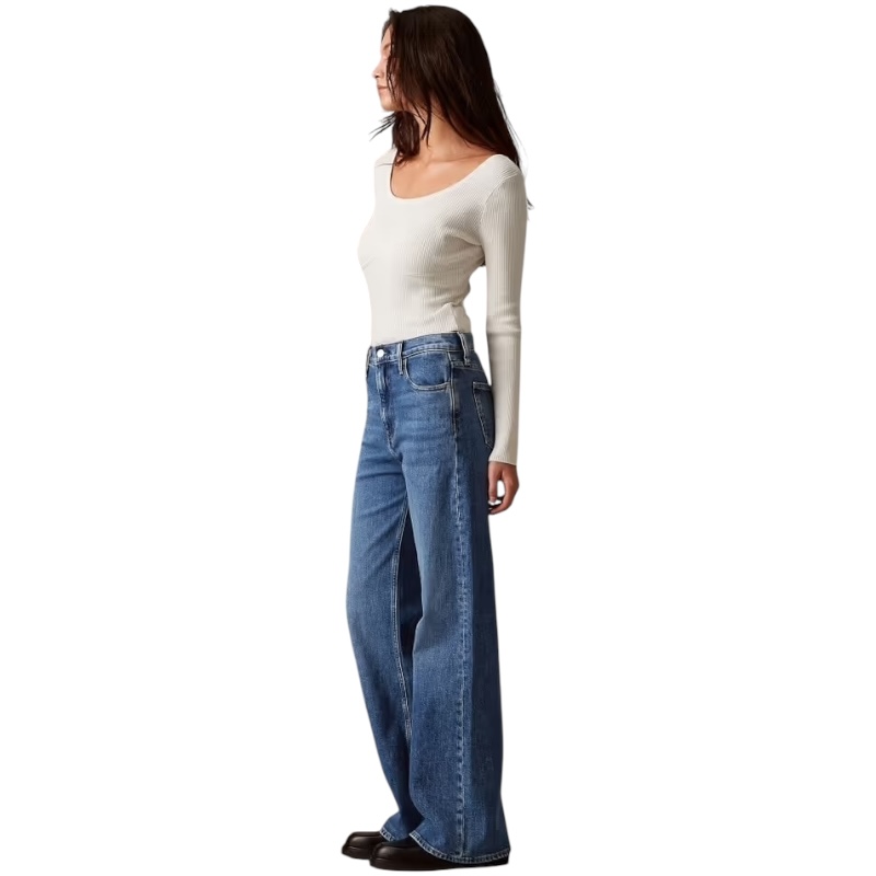 Женские синие джинсы свободного кроя