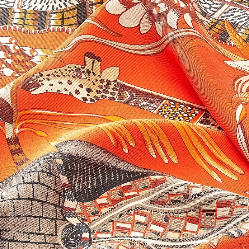 Шёлковый платок La Marche du Zambeze оранжевый 90