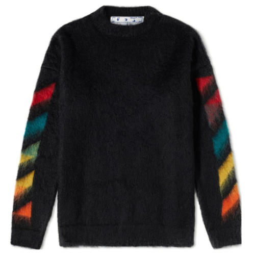 Черный свитер с логотипом