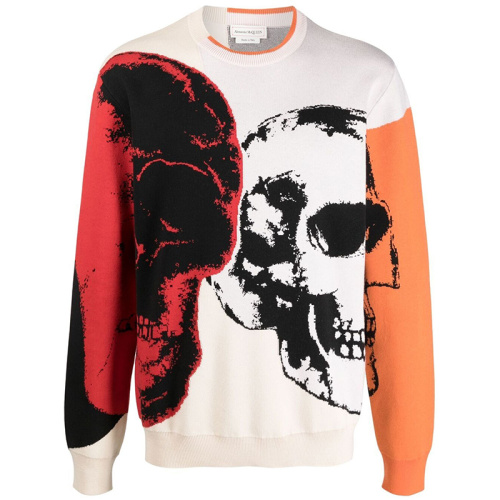 Кашемировый свитер с черепами в технике интарсия