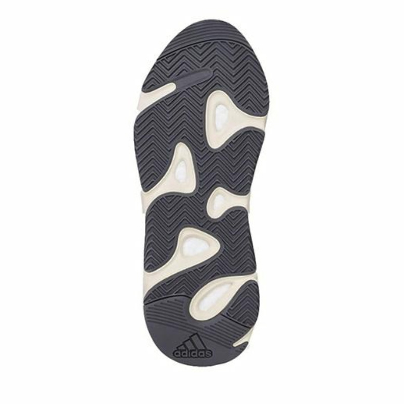 Кроссовки Yeezy boost 700 Analog