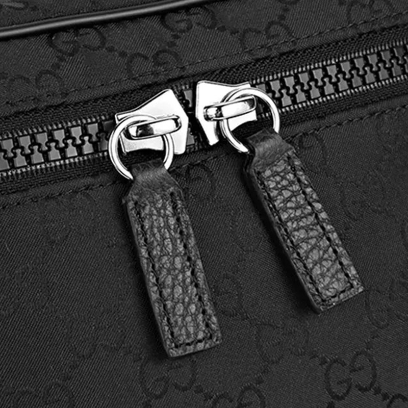 Чёрная нейлоновая сумка через плечо с монограммой GG 