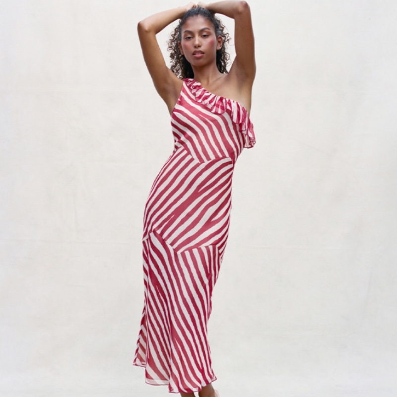 Шёлковое платье на одно плечо The Theodora in Candy Stripe