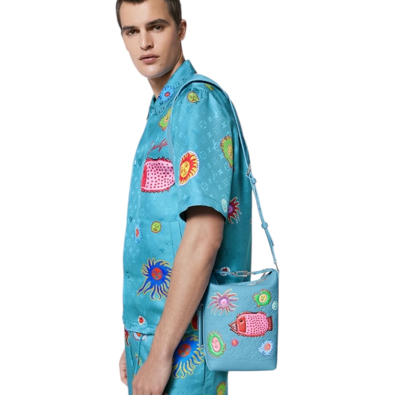 Сумка-ведро через плечо Hobo Cruiser из коллекции Yayoi Kusama