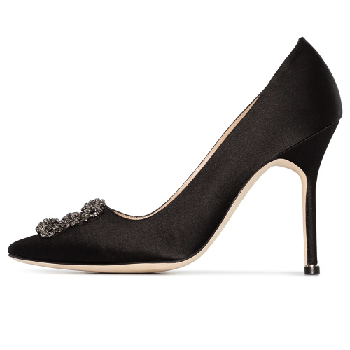 Чёрные туфли на каблуке Hangisi с кристаллами