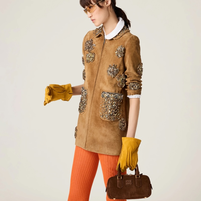 Коричневая сумка Arcadie из мягкой замши с верхней ручкой