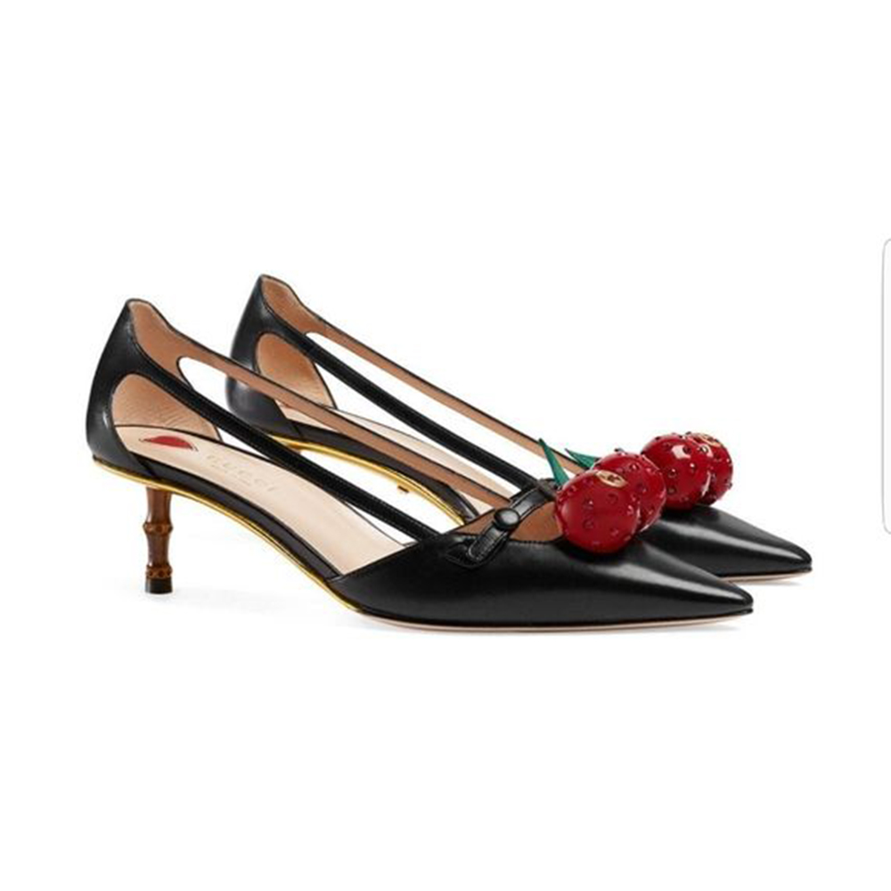 Чёрные туфли-лодочки с вишнями GUCCI Unia Cherry Bamboo Heel Pumps