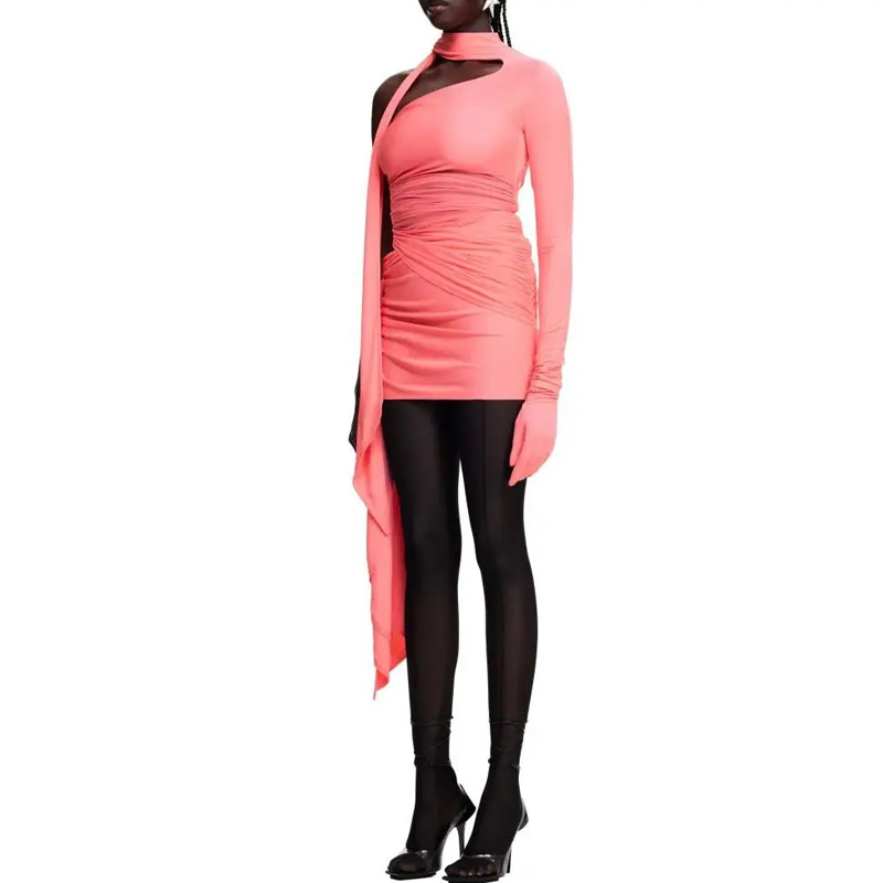 H&M x Mugler Ассиметричное платье розового цвета