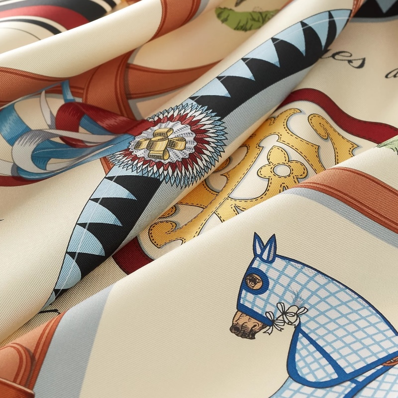 Шёлковый платок Couvertures et Tenues de Jour forever 90