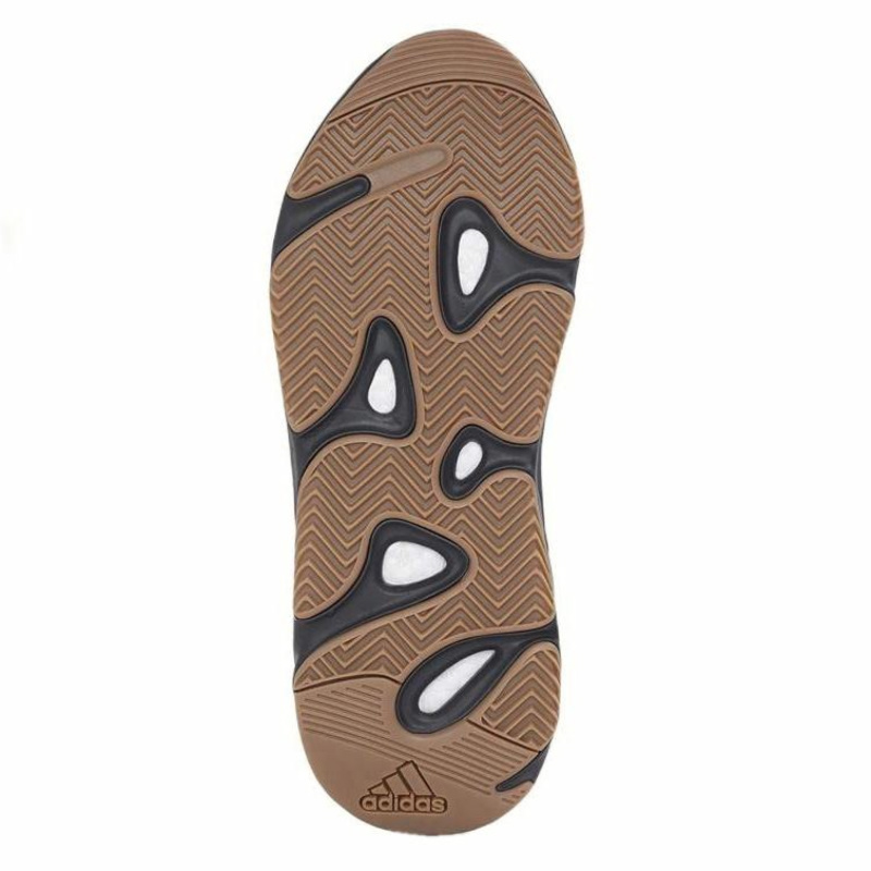 Кроссовки Yeezy boost 700 Utility Black 