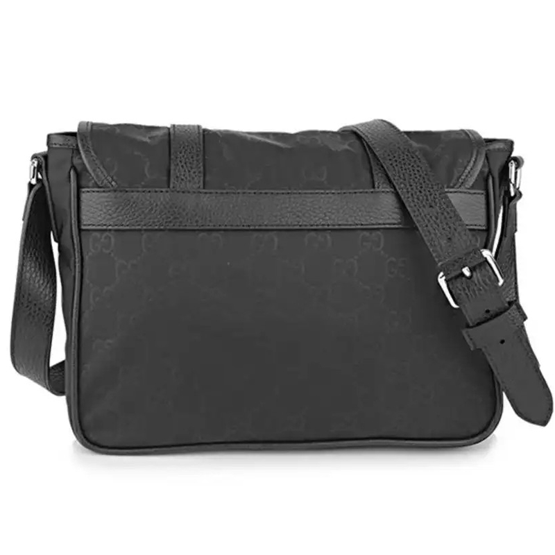 Черная нейлоновая сумка через плечо с принтом из монограмм