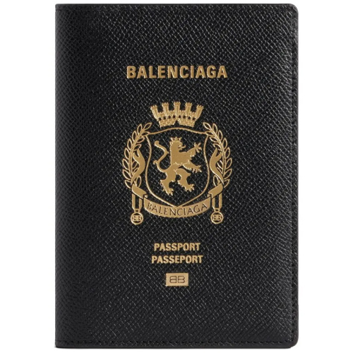 Обложка для паспорта из черной полуматовой мягкой текстурированной телячьей кожи