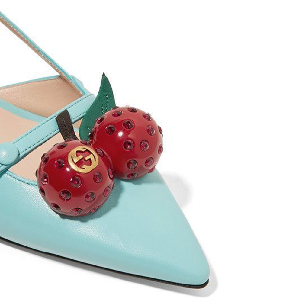 Голубые туфли-лодочки с вишнями GUCCI Unia Cherry Bamboo Heel Pumps
