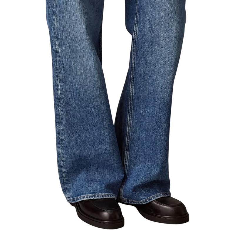 Женские синие джинсы свободного кроя