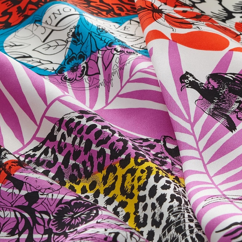 Шёлковый платок с принтом Jungle Love 70