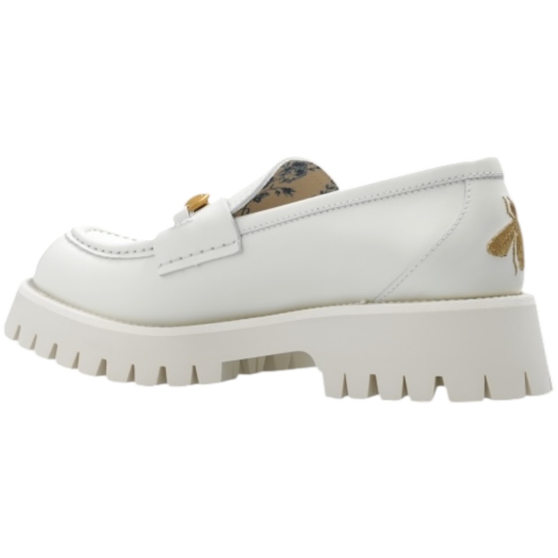 Белые лоферы Horsebit с пчелой на заднике