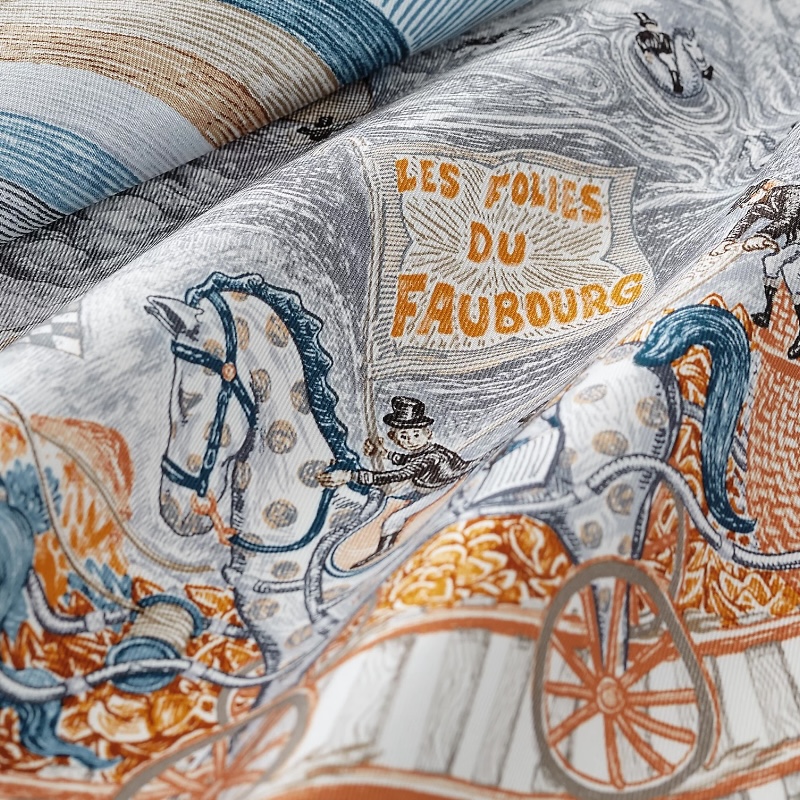 Шёлковый платок Les Folies du Faubourg 90 бежевый