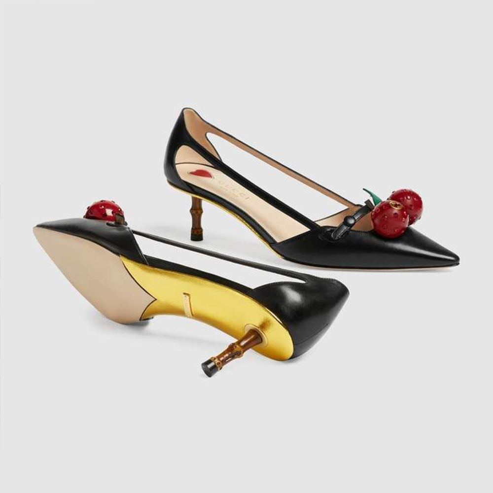 Чёрные туфли-лодочки с вишнями GUCCI Unia Cherry Bamboo Heel Pumps